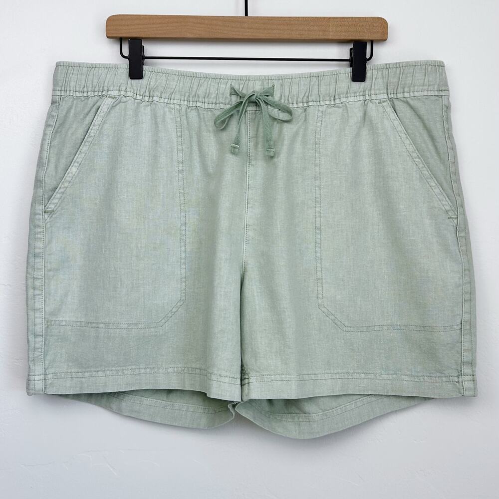 Eddie Bauer High Waist Drawstring Shorts in Sage Green womens xl